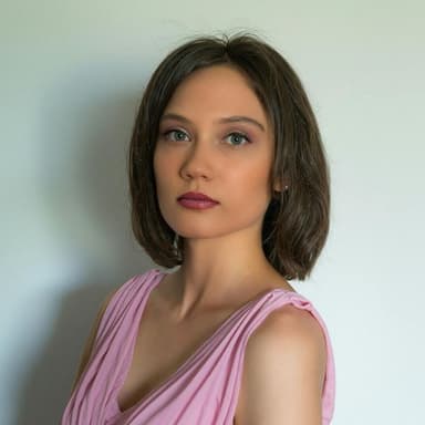 Julia Harmon