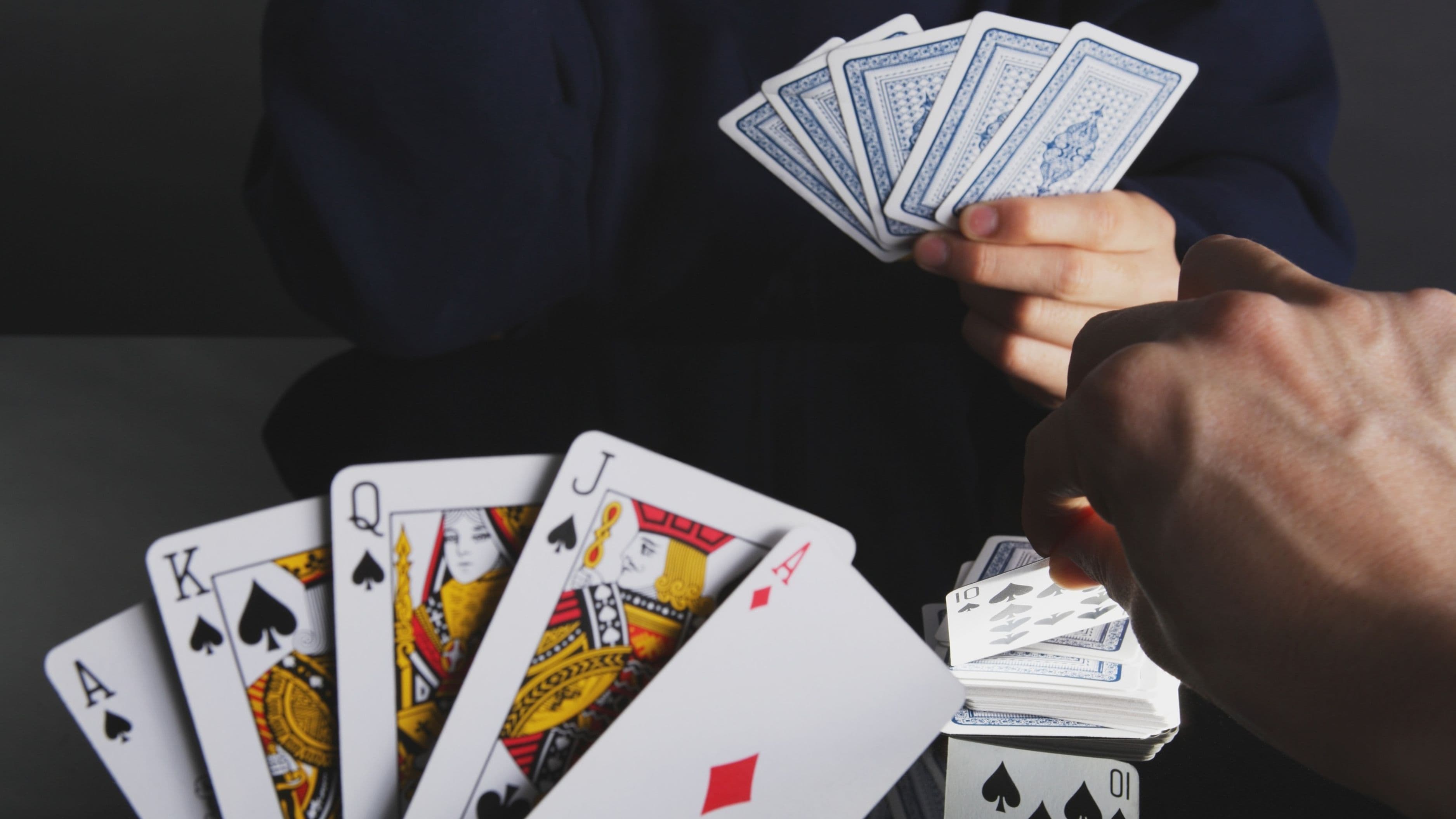 Top 10 Card Games That Are Easy to Learn and Hard to Quit