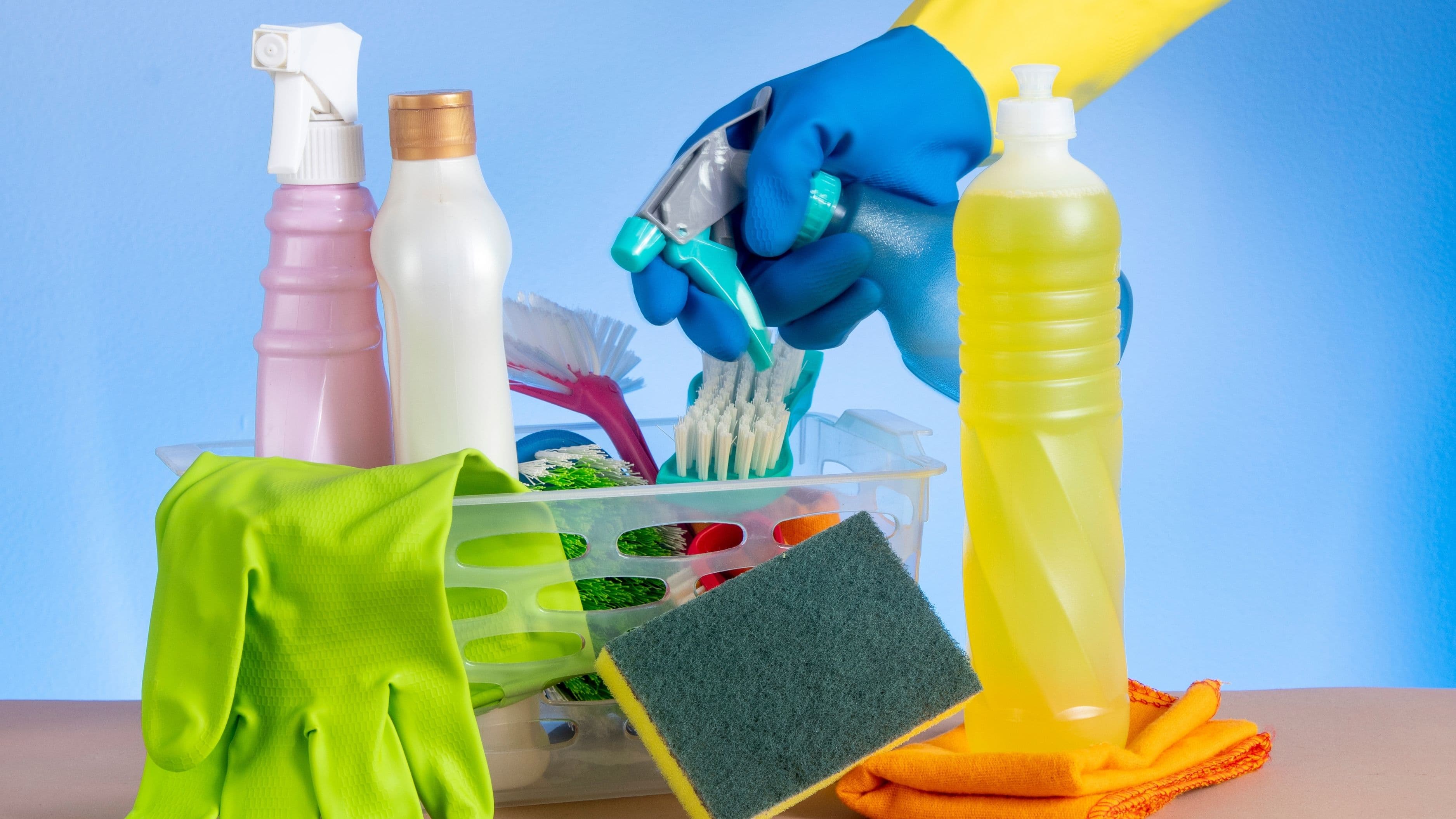 What Are the Top 10 Cleaning Products That Professionals Swear By?