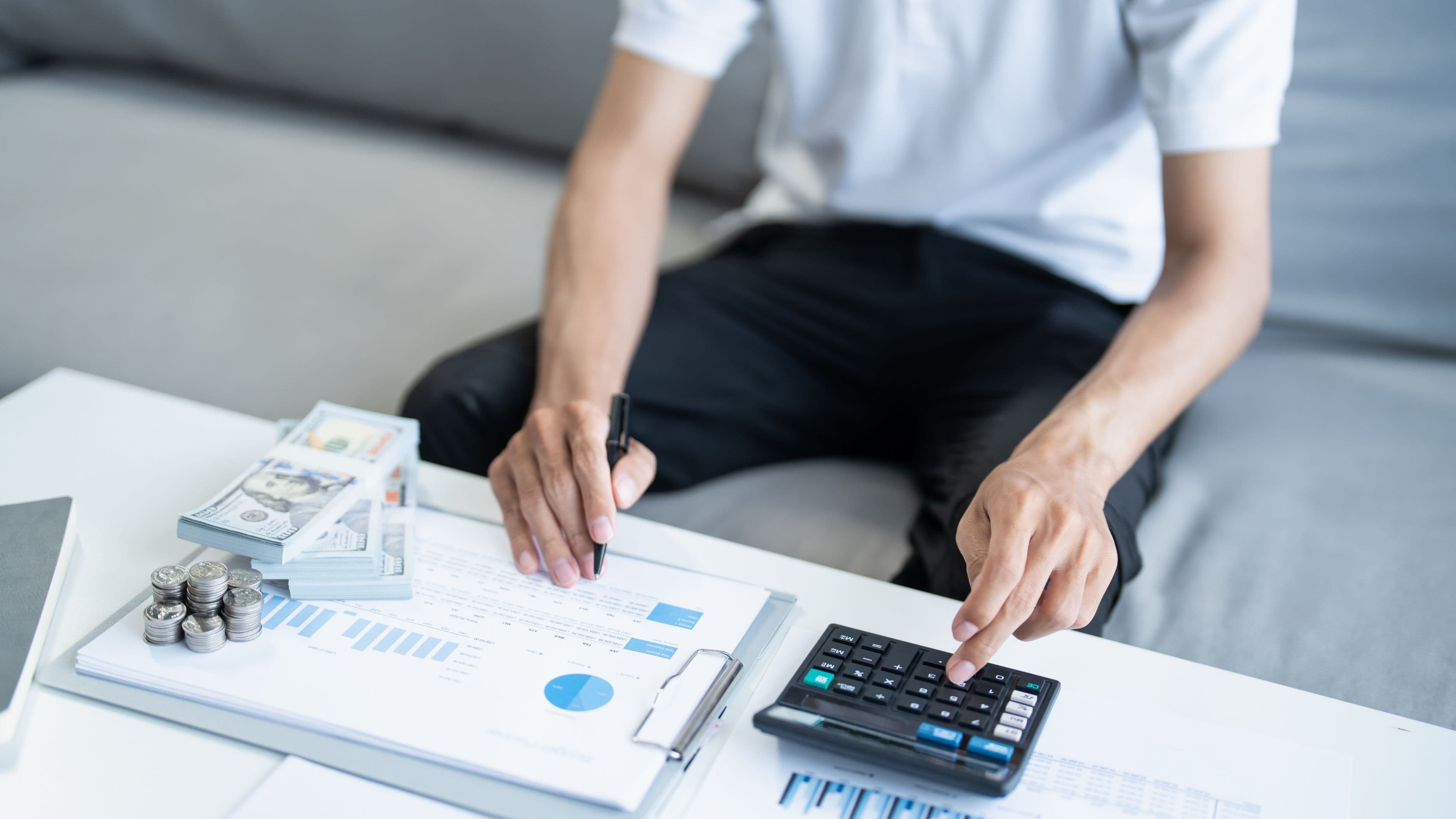 What Are the Top 10 Ways to Protect Your Finances During a Recession?