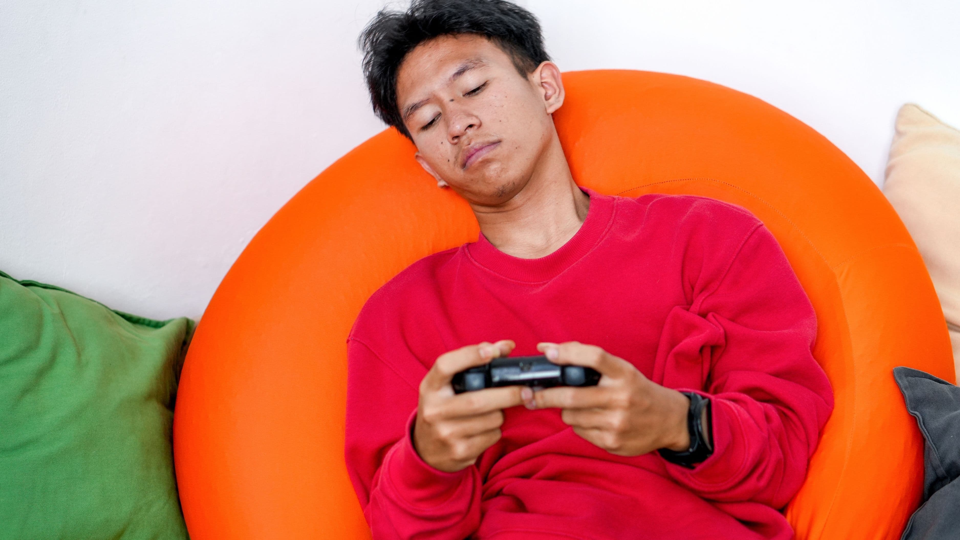 Top 10 Ways to Reduce Gaming Fatigue and Play Smarter