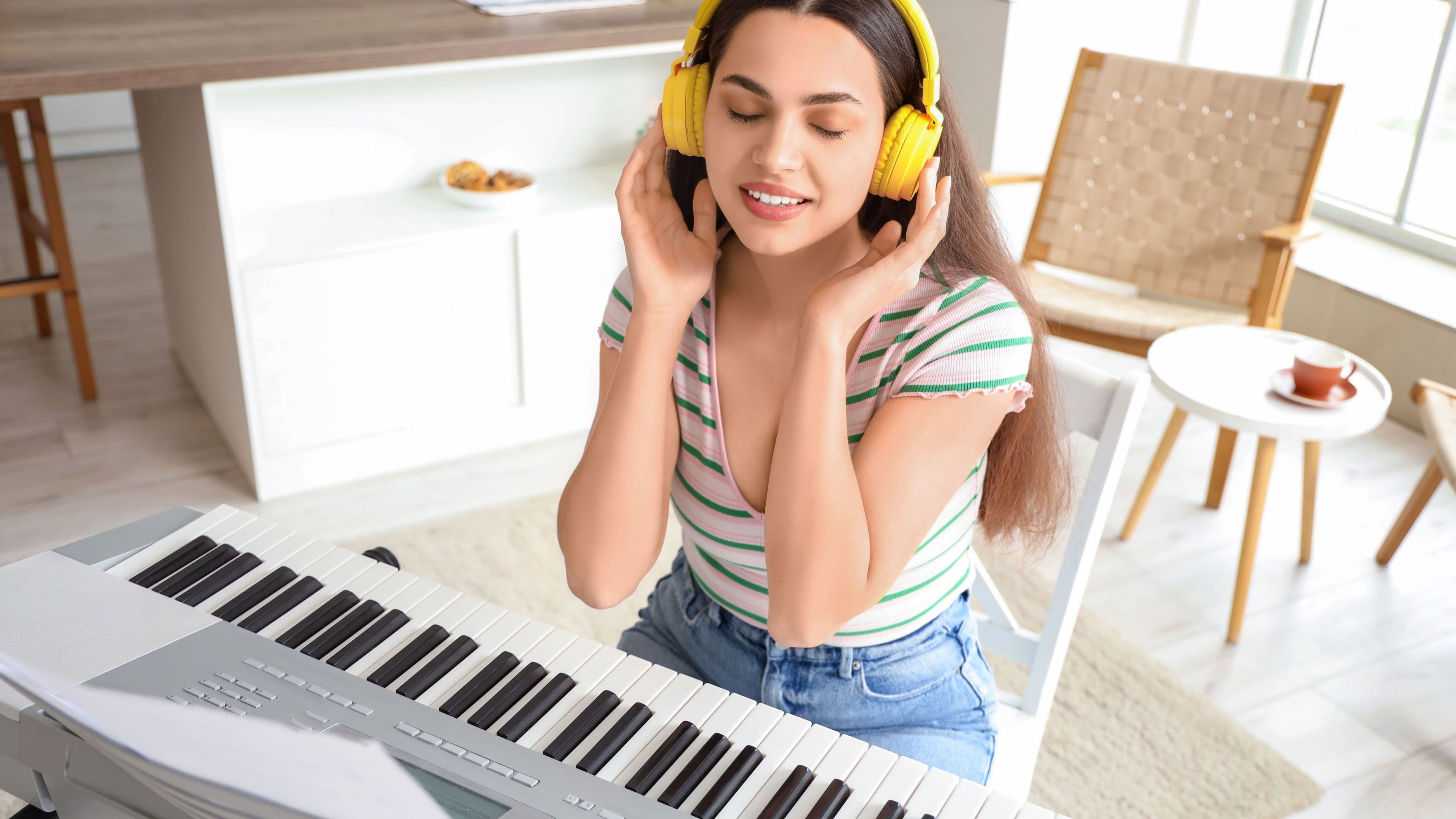 Top 10 Ways to Build a Music Career From Scratch in 2026